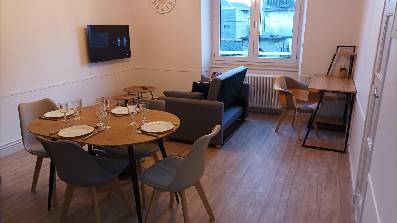 Loudeac : Appartement T2 Chaleureux Centre Ville 外观 照片