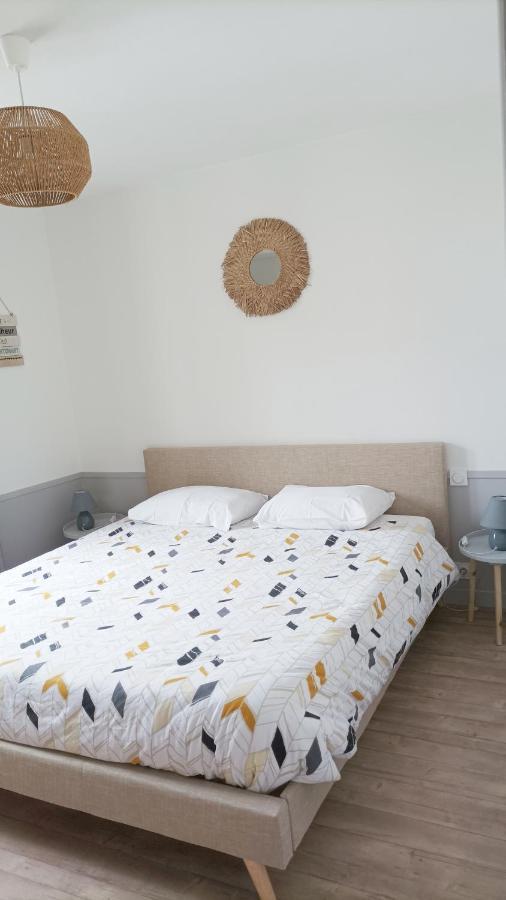Loudeac : Appartement T2 Chaleureux Centre Ville 外观 照片